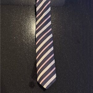 Striped Hugo Boss 100% Silk Tie